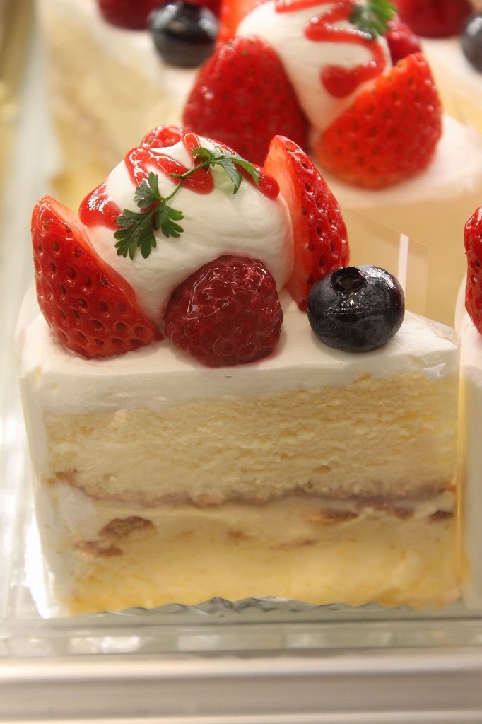イチゴのチーズケーキ