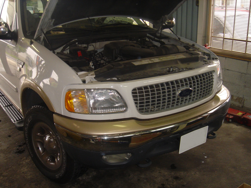 エンジン停止後、キーを抜いて暫くすると
ヒーターの風が出てしまう