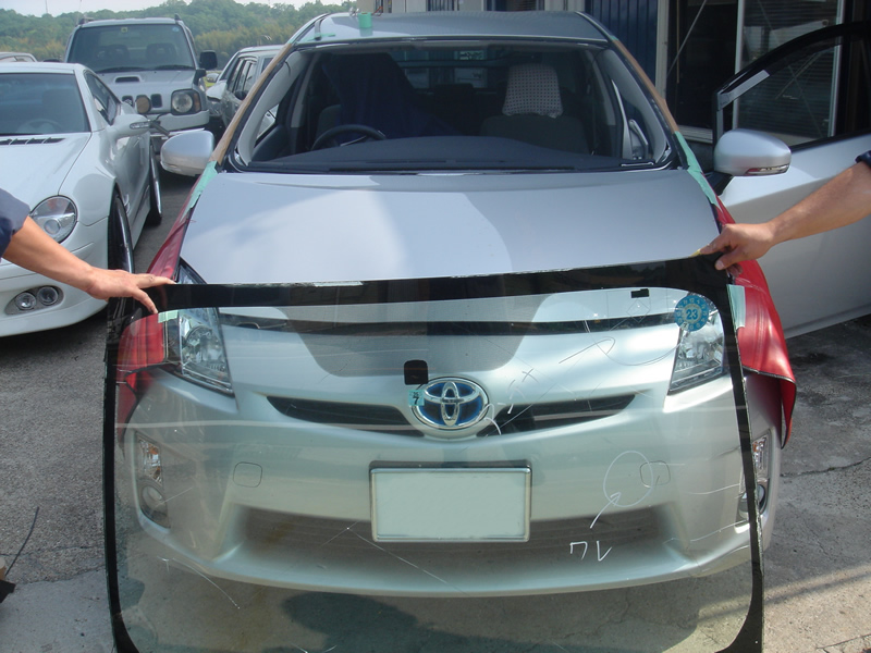 修理実績　トヨタ　プリウス