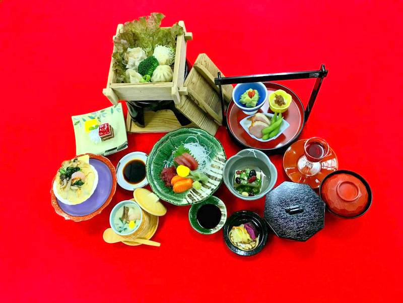 会席<梅>(高齢者向けに品目を絞った揚げ物なし会席です)
