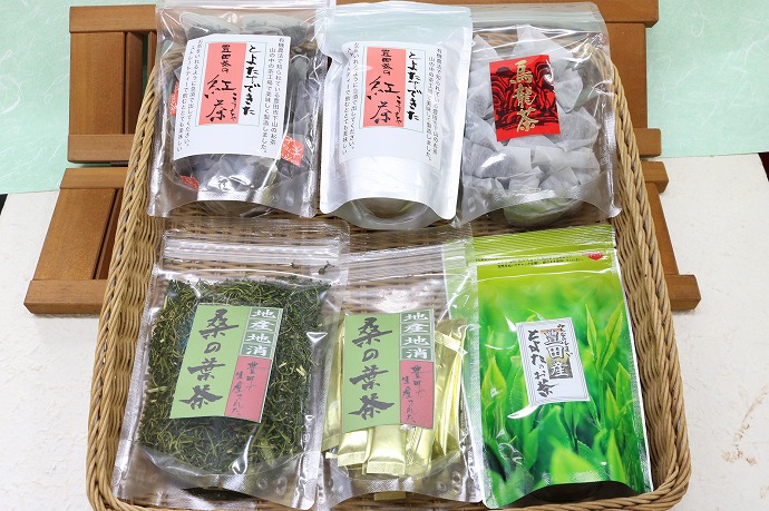 各種お茶をご用意しています