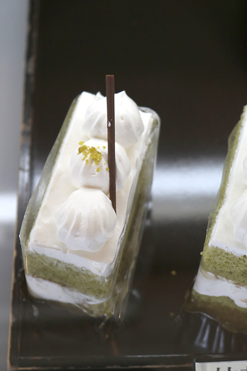 抹茶ケーキ