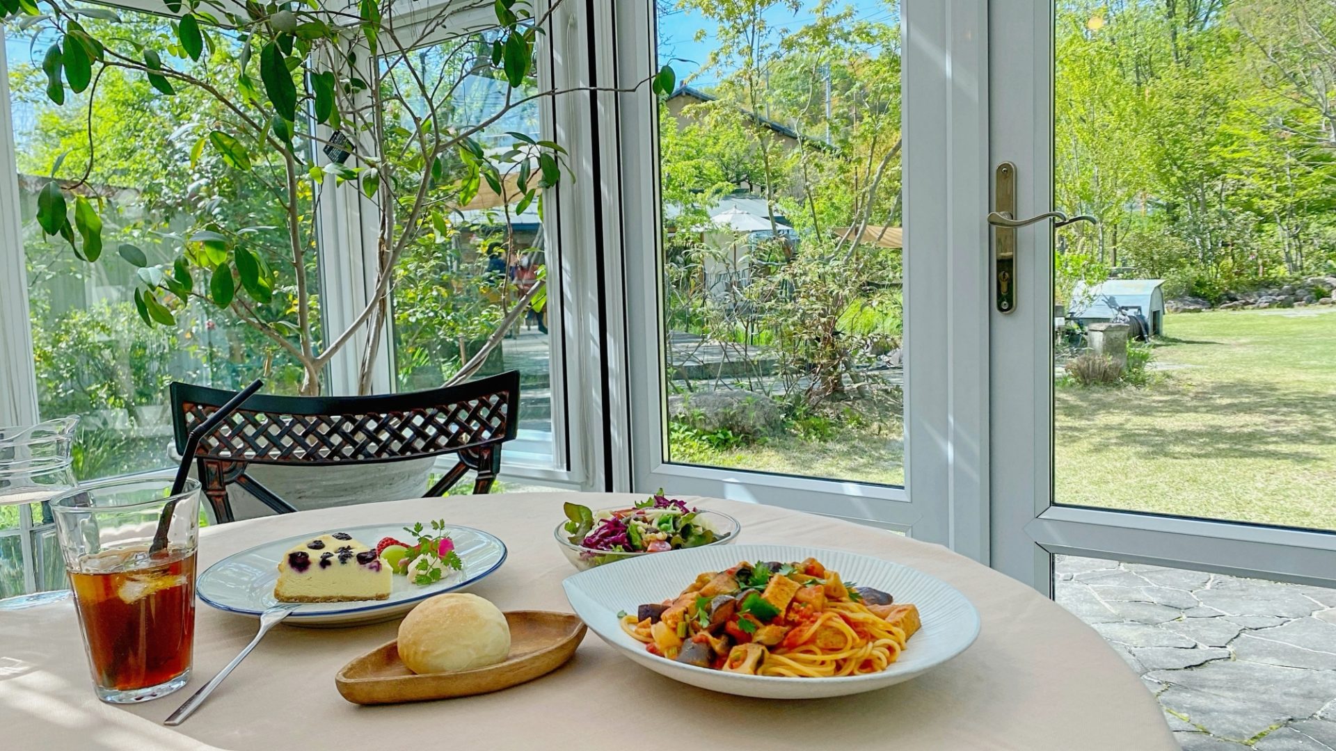 長久手にあるガーデン＆カフェ「アルキペラゴ」。アートや自然に囲まれて優雅なひとときを