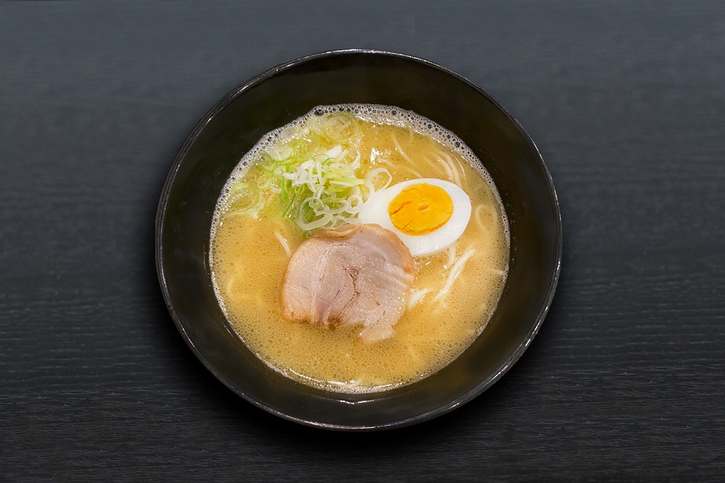 なにがし特製ラーメン