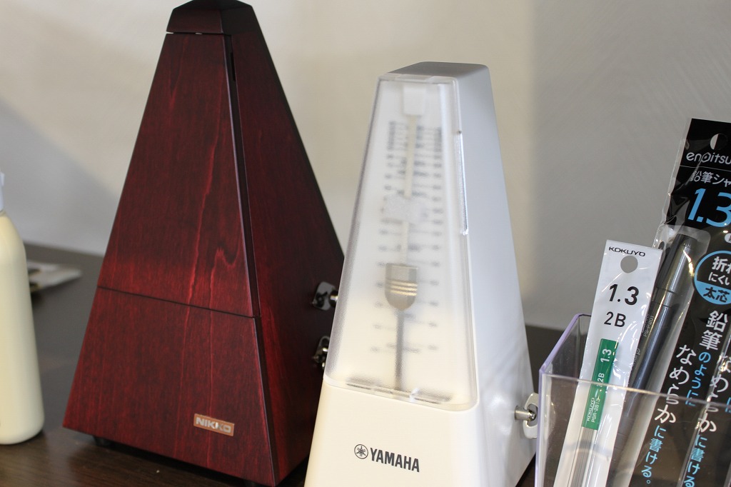 ピアノアクセサリー