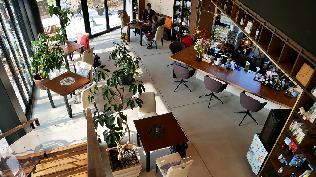 【長久手】嚥下食・本棚カフェ「Kam Yom」。本に囲まれた空間で、誰でも絶品スイーツが味わえる！