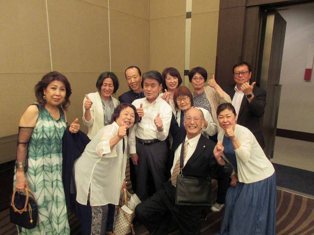 ホテルで太田市長と遭遇。記念に写真を撮りました。
