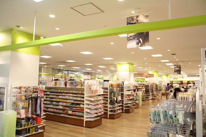 Seriaグリーンシティ高橋店(グリーンシティ2F)