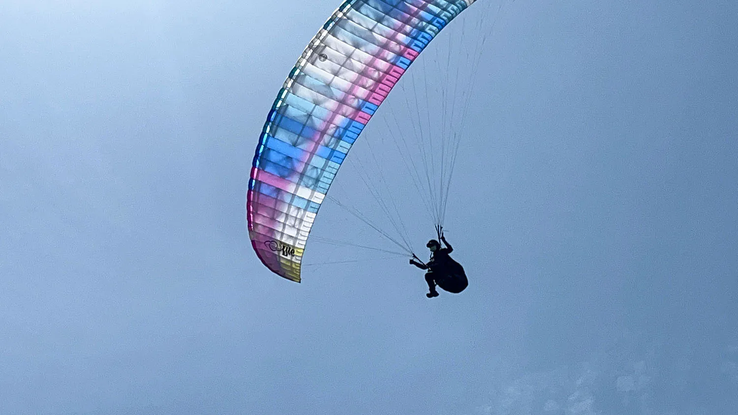 中日パラグライダー（モーター＆パラグライダー）