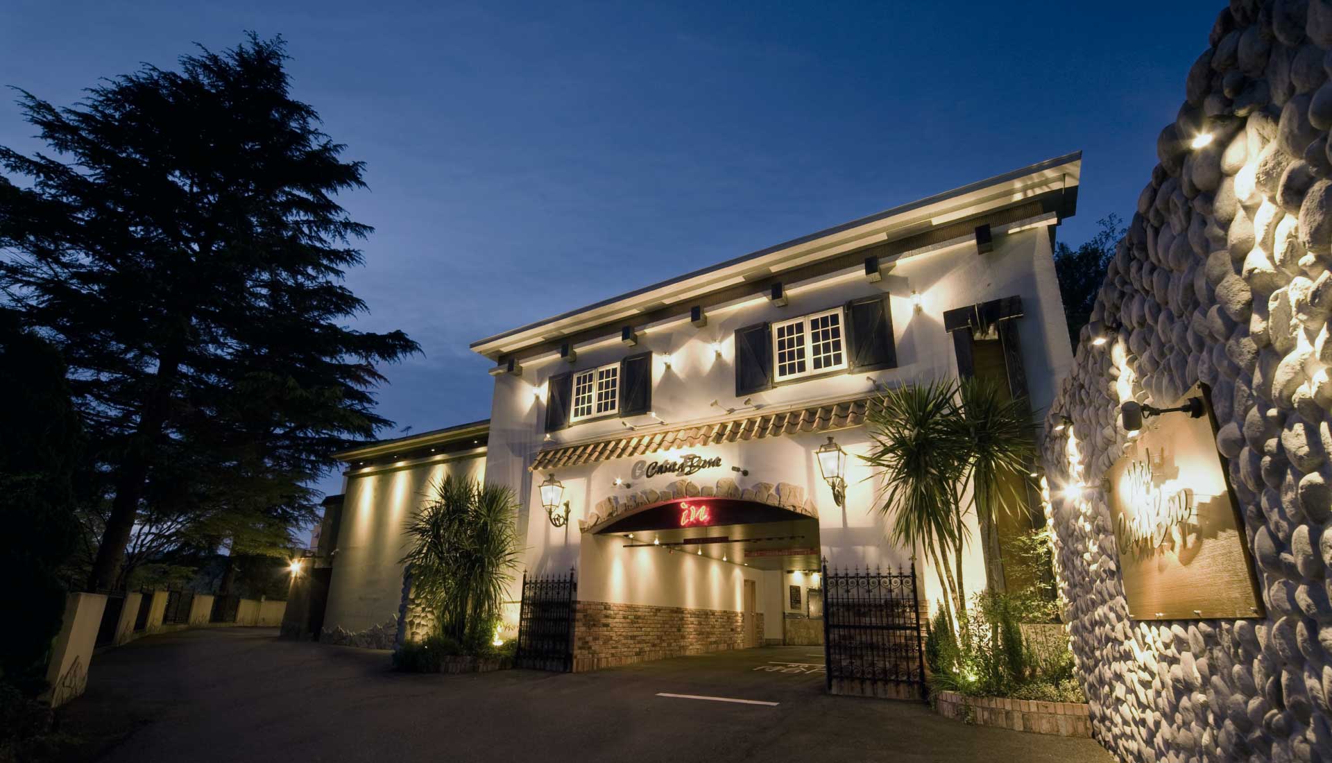 ホテル　カンタベーネ