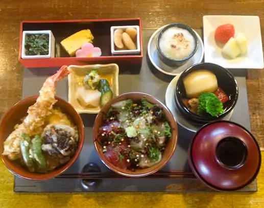 日本料理　おか山