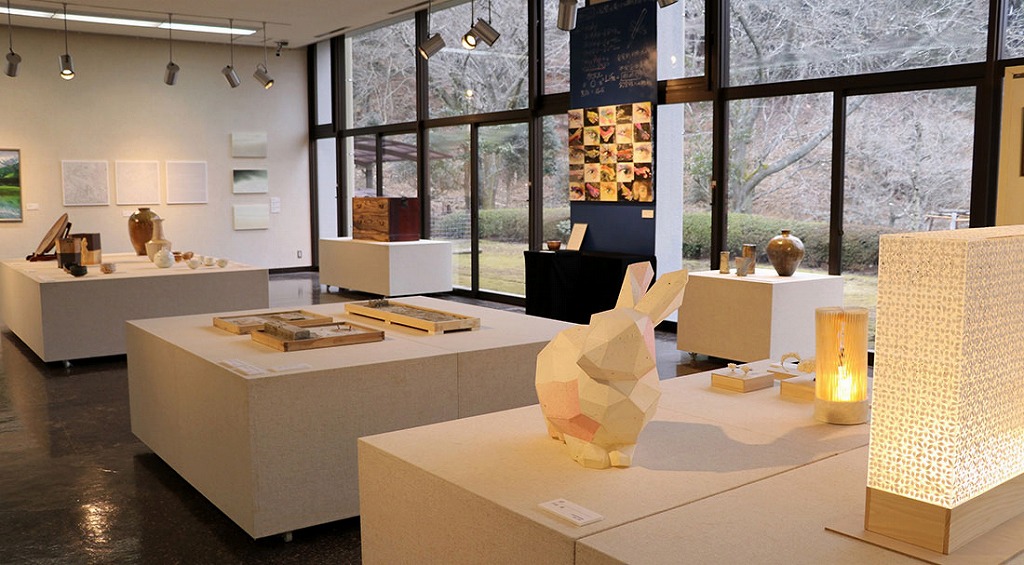 企画展示室（1階）　画像：小原和紙のふるさと