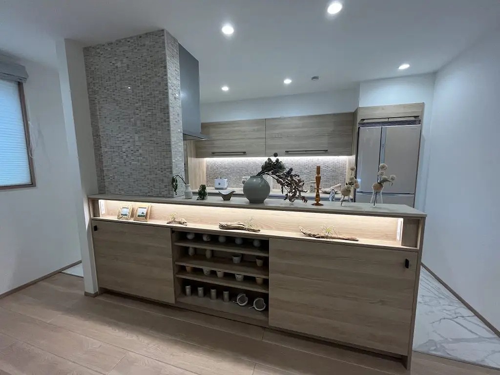 家事動線や機能性を考慮したオリジナルキッチン