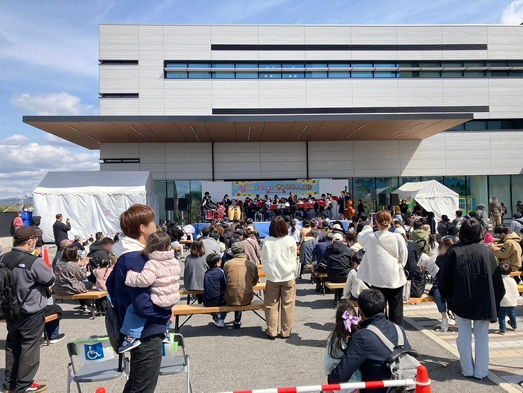 吹奏楽部による演奏ステージ（過去イベントの様子）