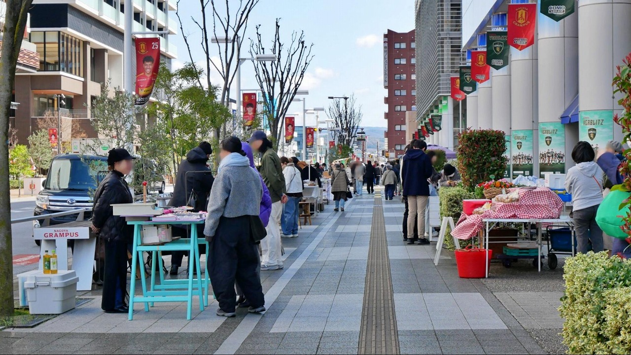 Toyota Street Marketの様子