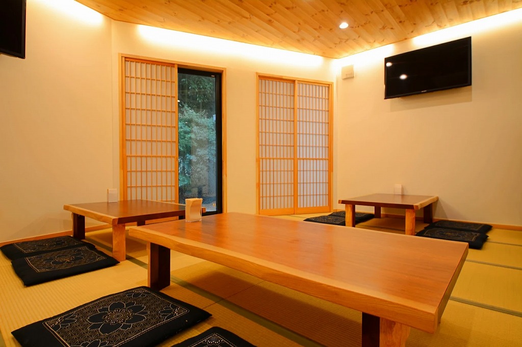 御うどん 光史の店内（座敷）