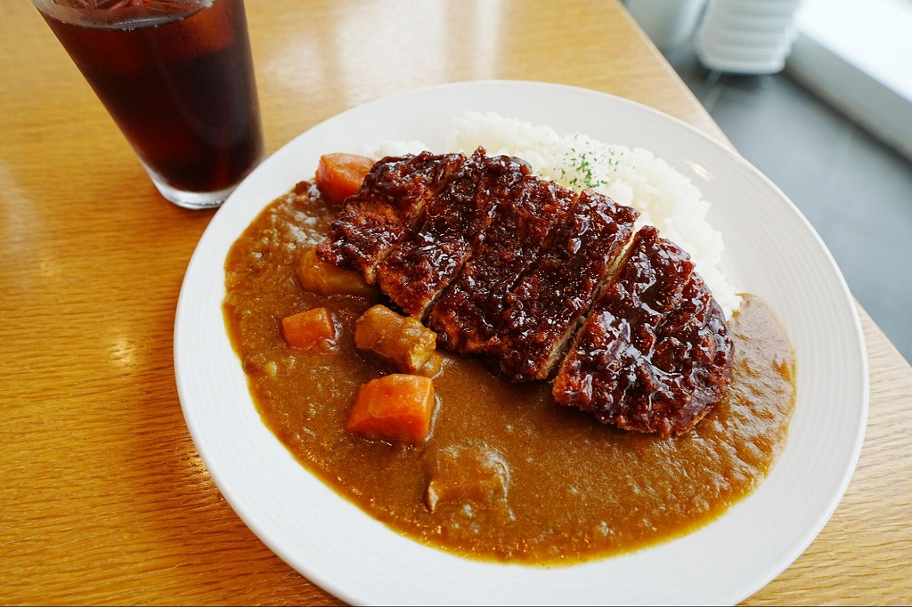 【元祖】味噌カツカレー!(1,500円)